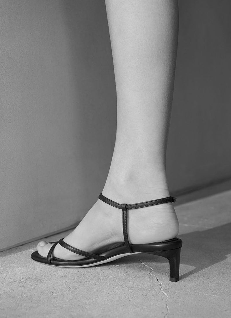 Dear Frances Tee Leather Heeled Sandal