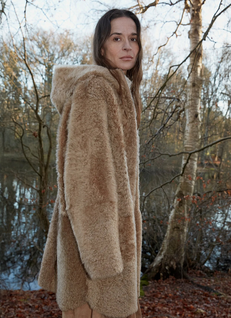 UTZON Lacon Teddy Reversible Hood Shearling