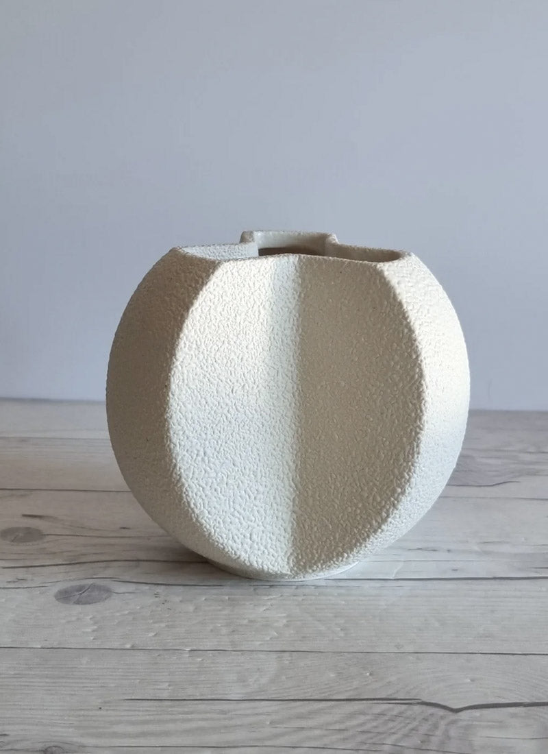 Haute Curature Bertoncello Ceramiche Sasso Bianco Glaze, Modernist Sculptural Triparte Vase, 1960s-1970s