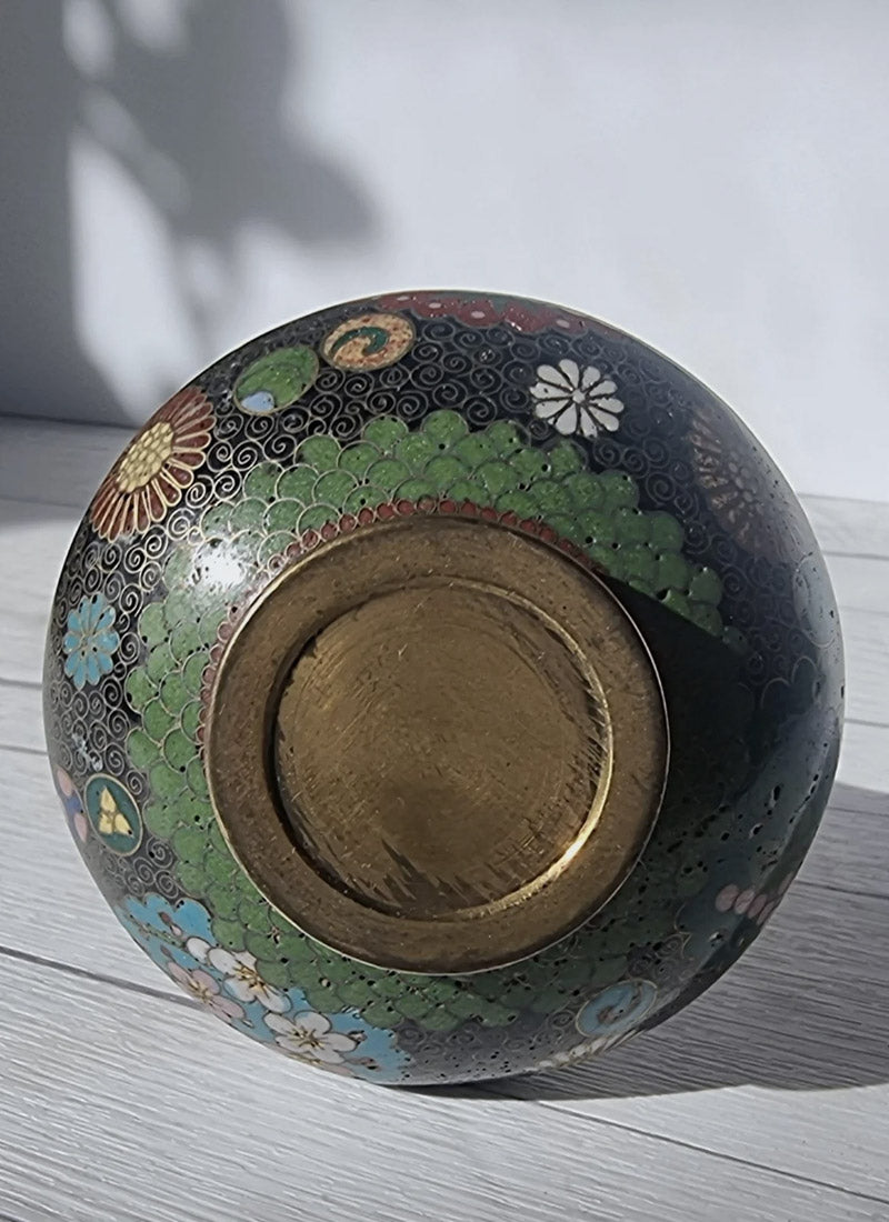 Haute Curature Takahara Komajiro Cloisonne Bud Vase, Late Meiji Era, Japanese