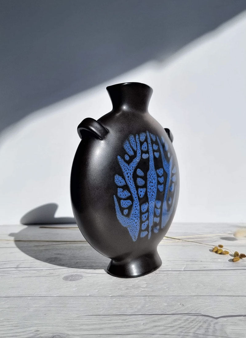 Haute Curature Lillemor Mannerheim Singoalla Series Sculptural Moon Flask Vase, 1950s