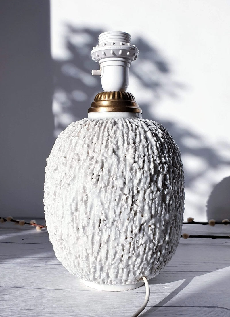 Haute Curature Gunnar Nylund for Rorstrand, Chamotte 'Hedgehog' Series Talc White Sculpted Lamp Base, 1940s-50s