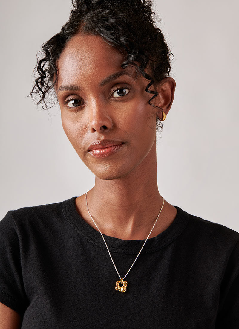 Vimeria Bloom Necklace