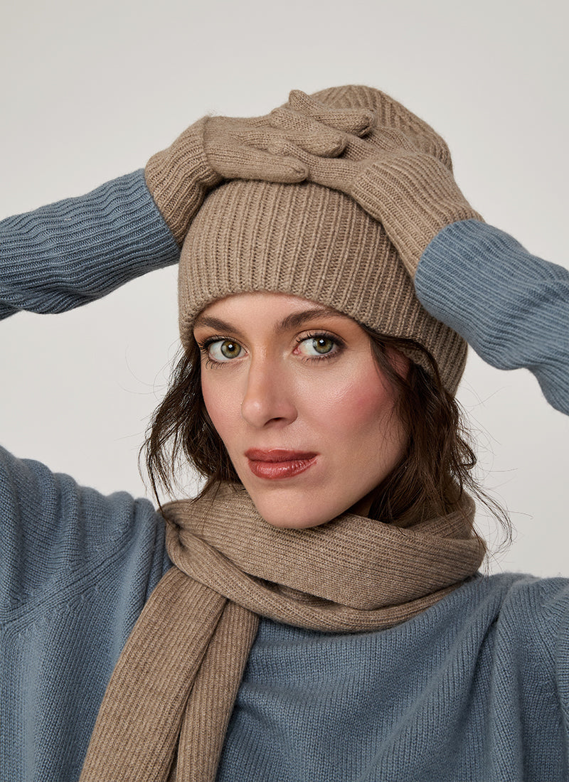  Cashmere set – glove & beanie by Andrews 