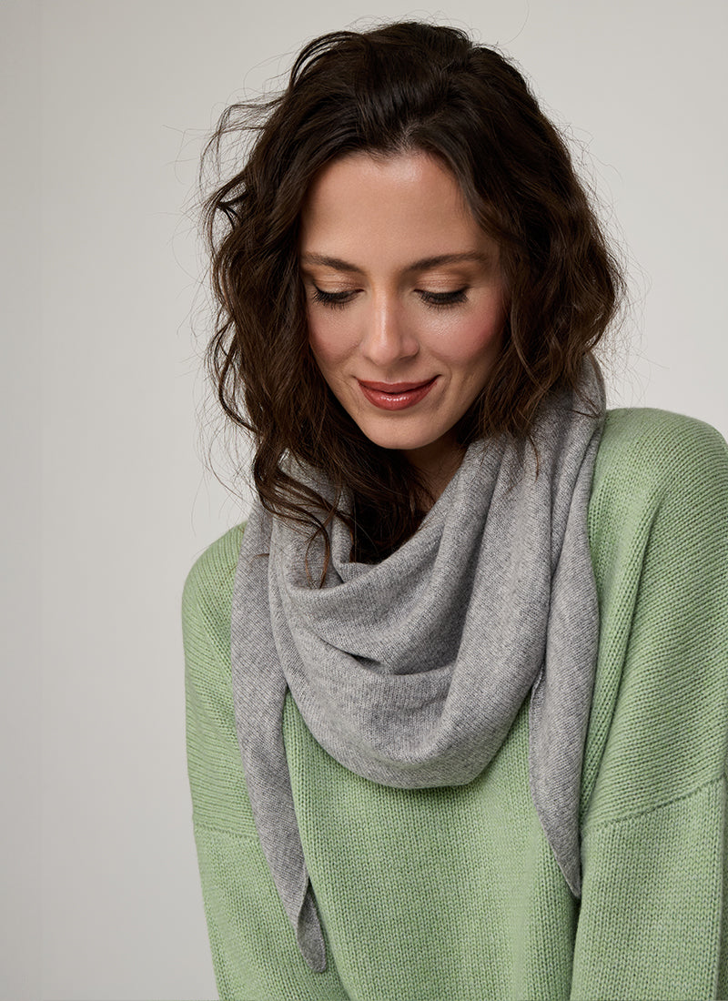 Cashmere Triangle Scarf Dove Grey