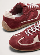 TB 91 Suede Sneaker