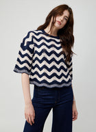 Zig Zag Stitch Short Sleeve Crew Top