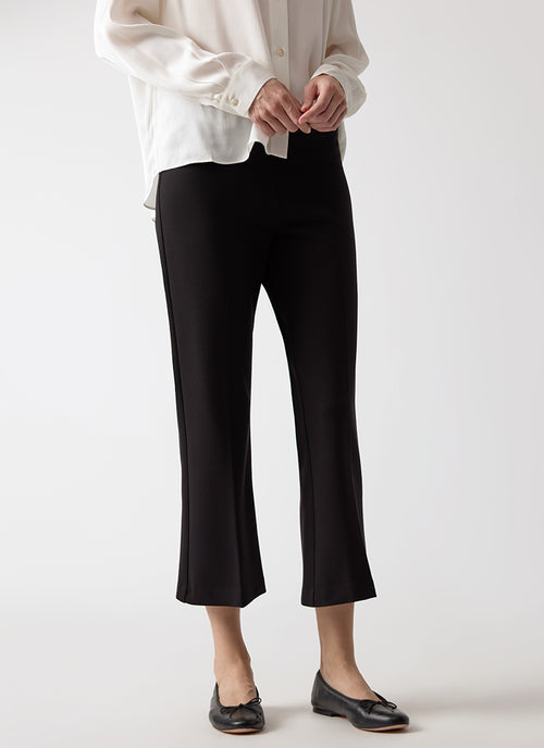 Avenue Montaigne Leo Signature Crop Flare Pant