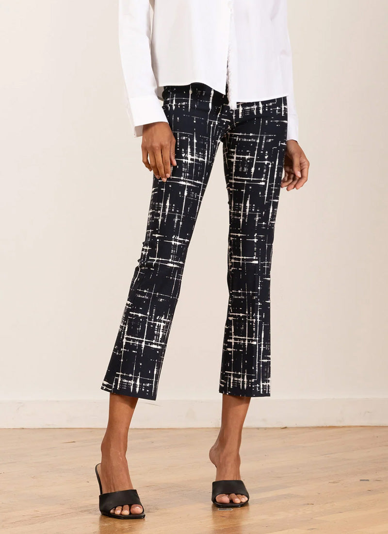 Avenue Montaigne Leo Crop Flare Graffiti Pants