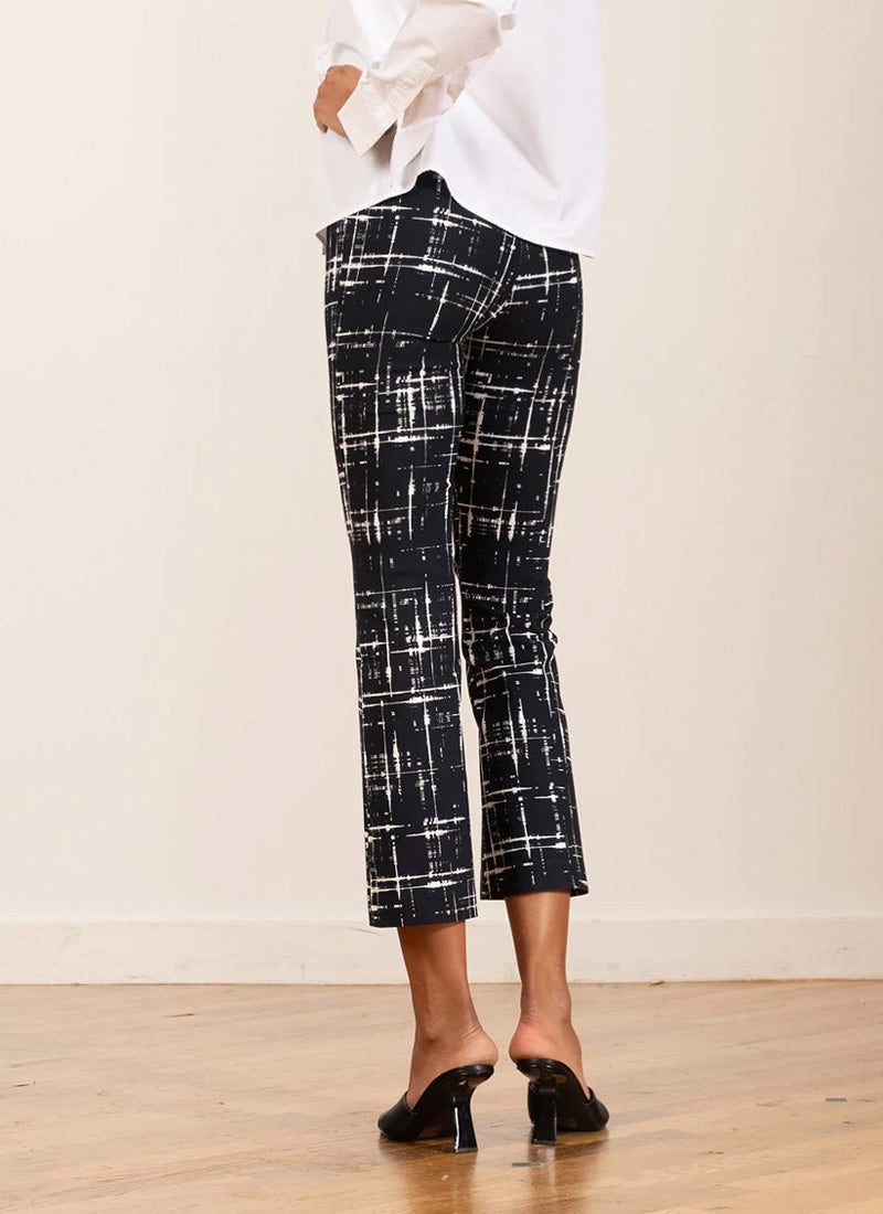 Avenue Montaigne Leo Crop Flare Graffiti Pants