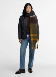 Isla Tartan Boucle Scarf Class