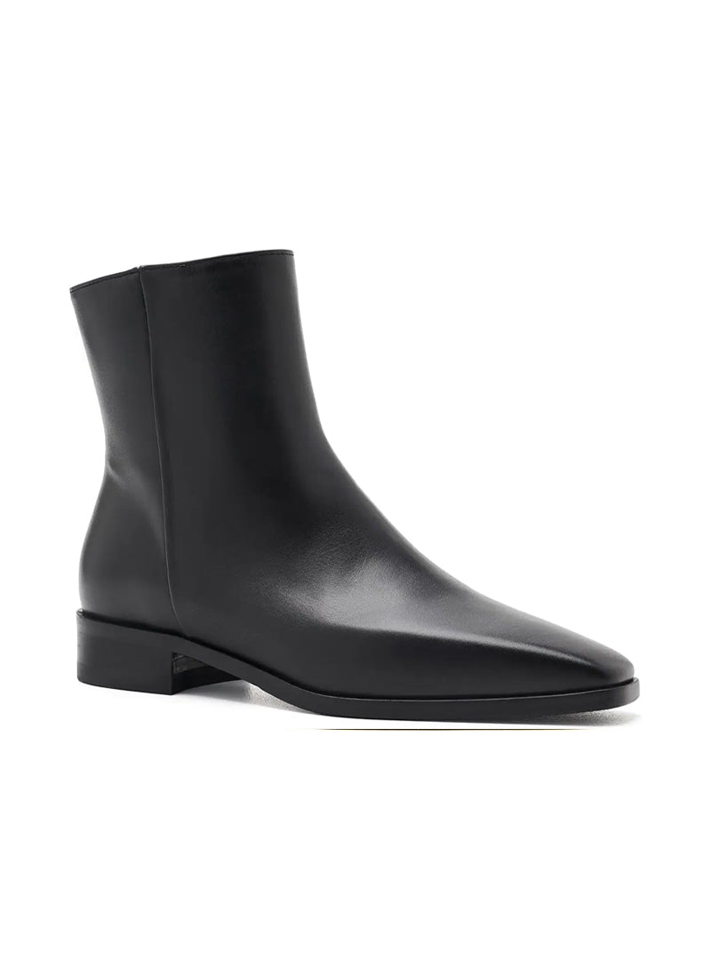 Ankle Boot Tundra Leather by La Canadienne at Andrews