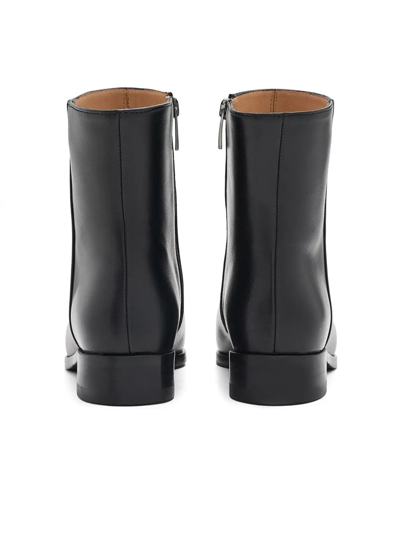 Ankle Boot Tundra Leather by La Canadienne at Andrews