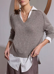 Brochu Walker V-neck Printed Layered Pullove