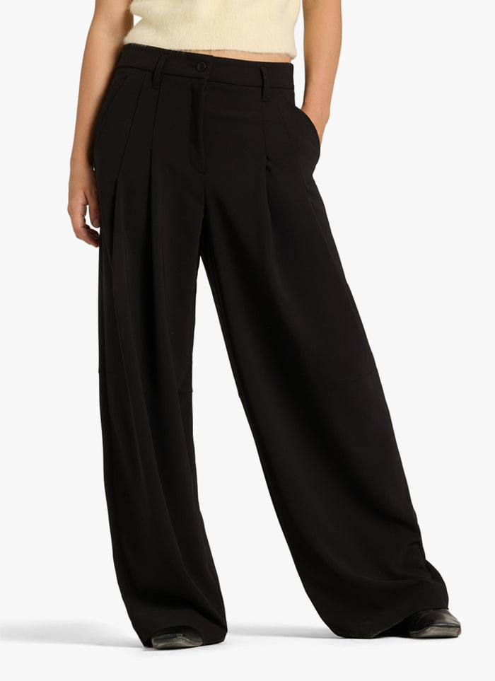 Cambio Eleven Pleated Pant
