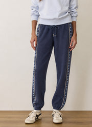 Cloud 9 Fleece Embro Sweat Mid
