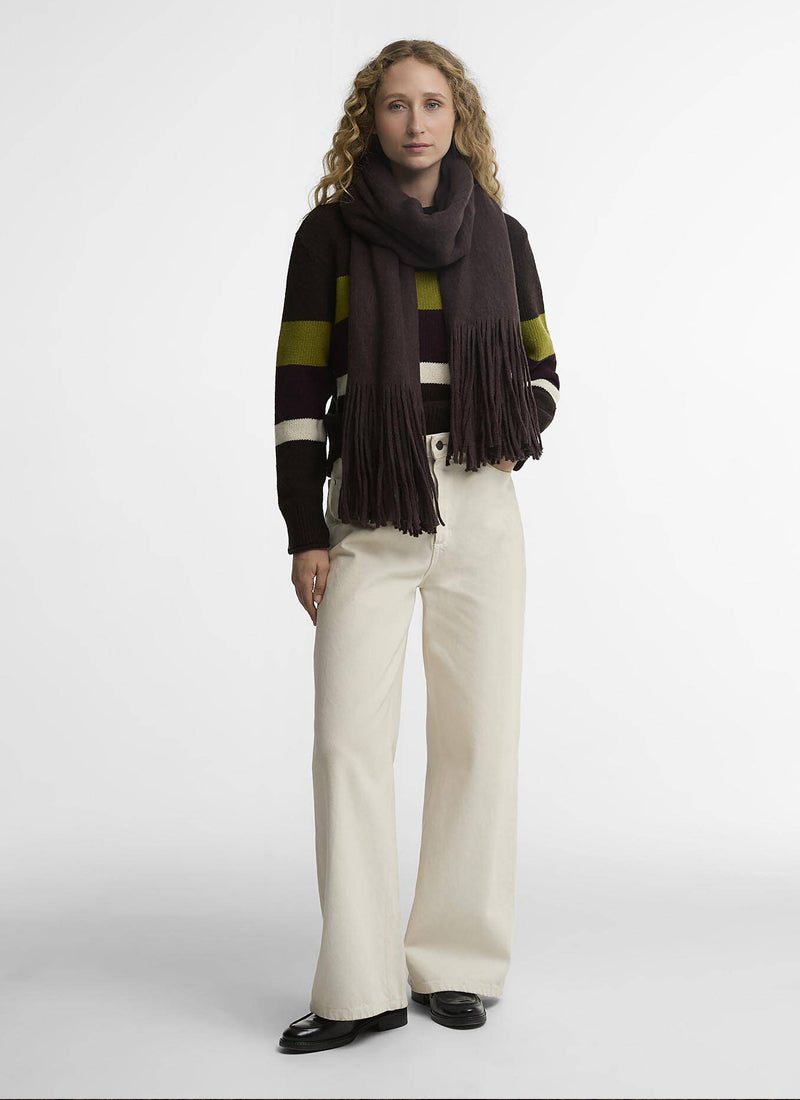 Connie Scarf