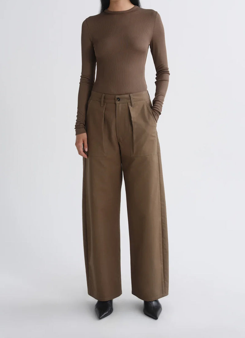 Delphi Slim Tee