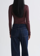 Delphi Slim Tee