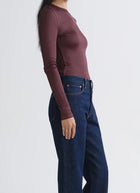 Delphi Slim Tee