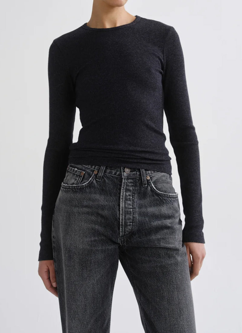 Delphi Slim Tee