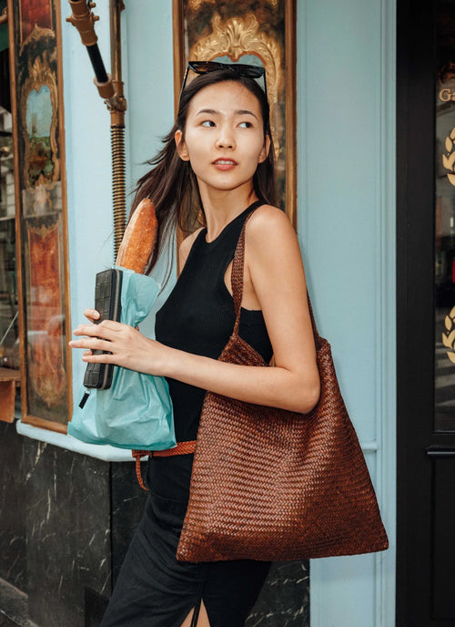 Ars Diagonal Square Tote Dragon Diffusion Andrews