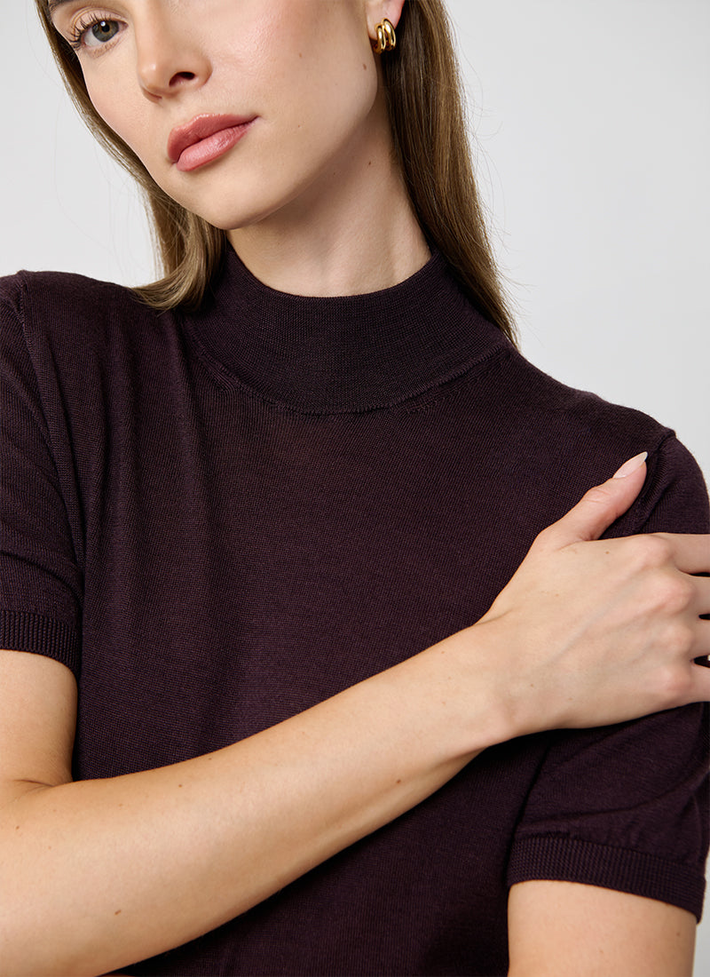Eleventy Short Sleeve Wool Silk Mock Neck Knit