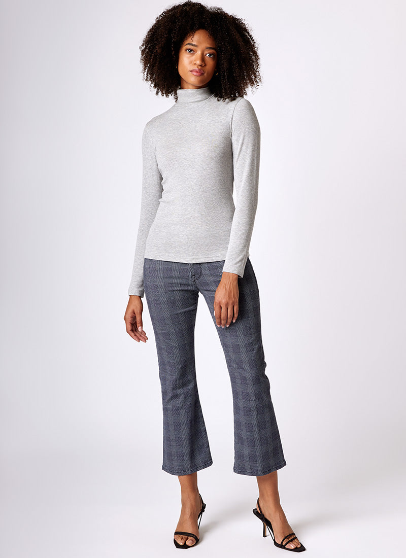 Frame Rib Turtleneck