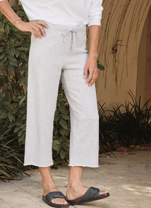 Frank & Eileen Cropped Wide Leg Fleece Sweatpant