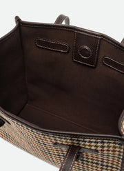 Houndstooth Tote With Giraffe Keyring