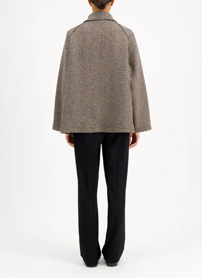 Harris Wharf London Raglan Cashmere Blend Jacket