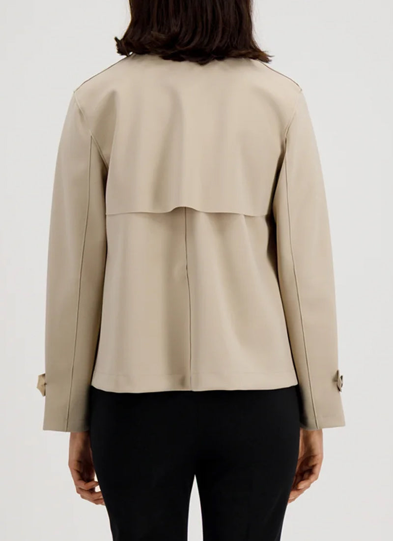 Cropped Scuba Trench