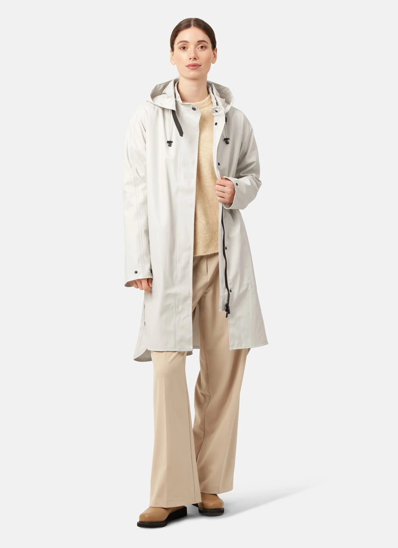 Light Raincoat by Ilse Jacobsen at Andrews