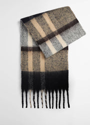 Isla Tartan Boucle Scarf