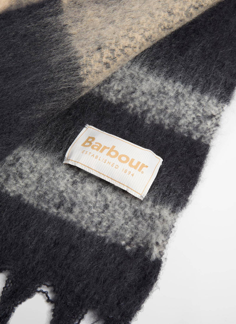 Isla Tartan Boucle Scarf