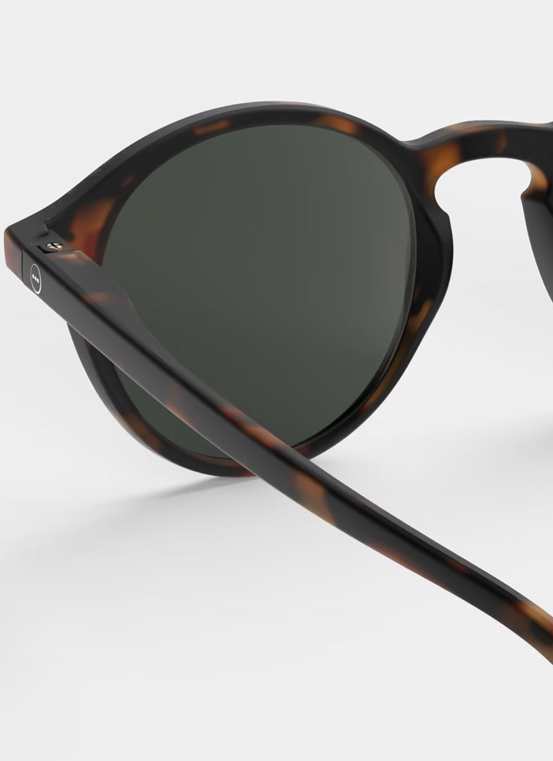 #D Sunglasses in tortoise by IZIPIZI