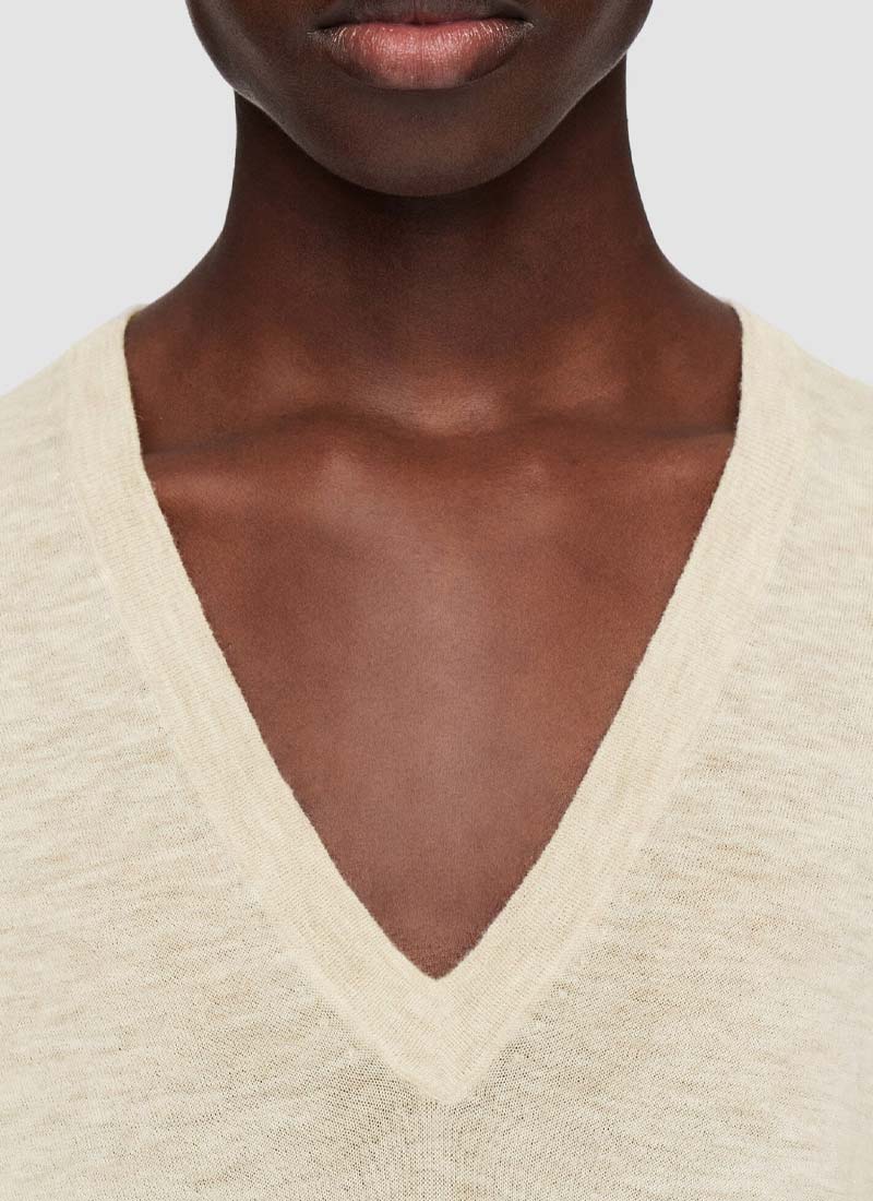 JOSEPH Cashair V-Neck Sweater