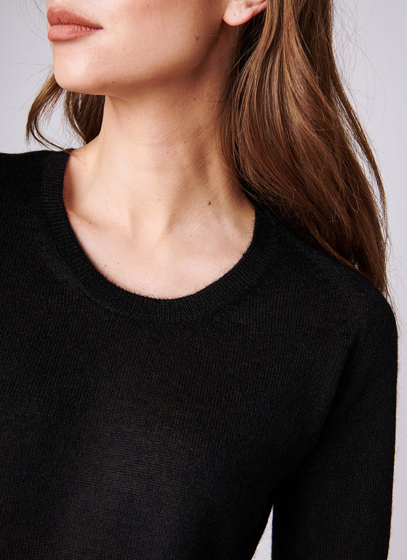 Lorena Antoniazzi Long-Sleeve Mohair Crewneck Sweater