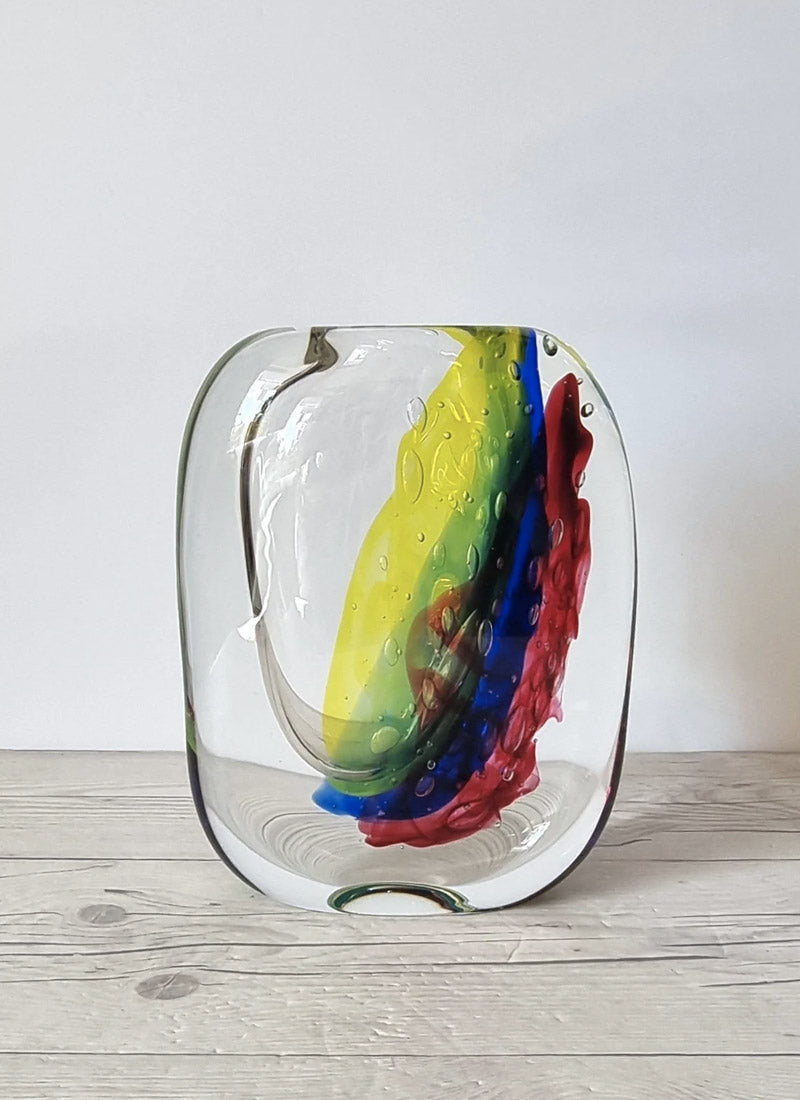 Haute Curature Luigi Onesto for Onesto Oball Postmodern Palette Abstract Sommerso Vase, 1980s