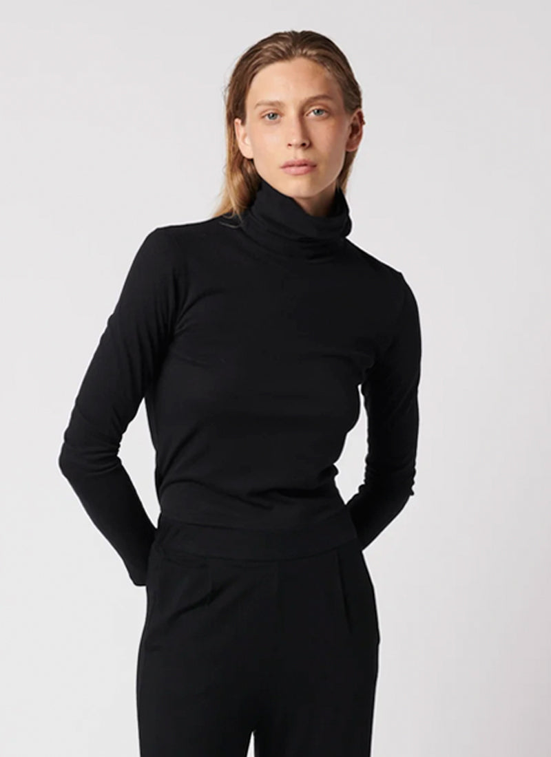 Long Sleeve Turtleneck