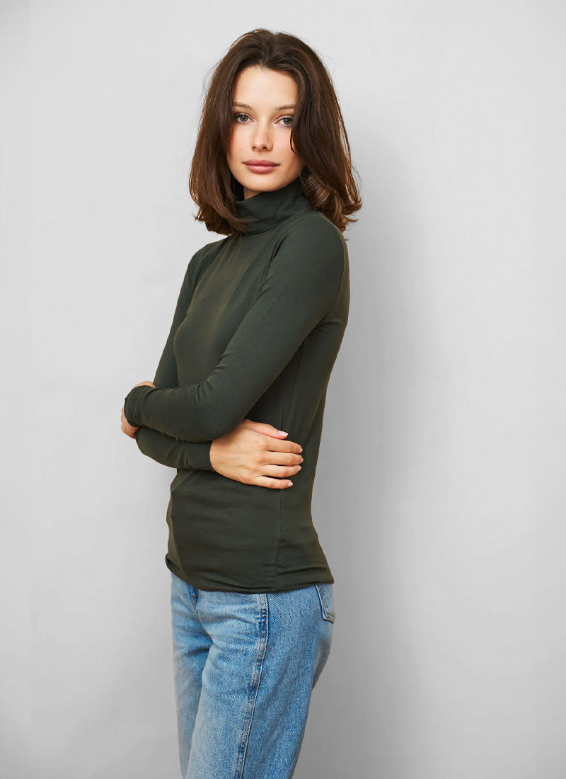 Majestic Soft Touch Long Sleeve Turtleneck