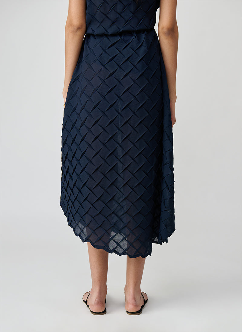 MEIMEIJ Textured Curved Hem Midi Skirt