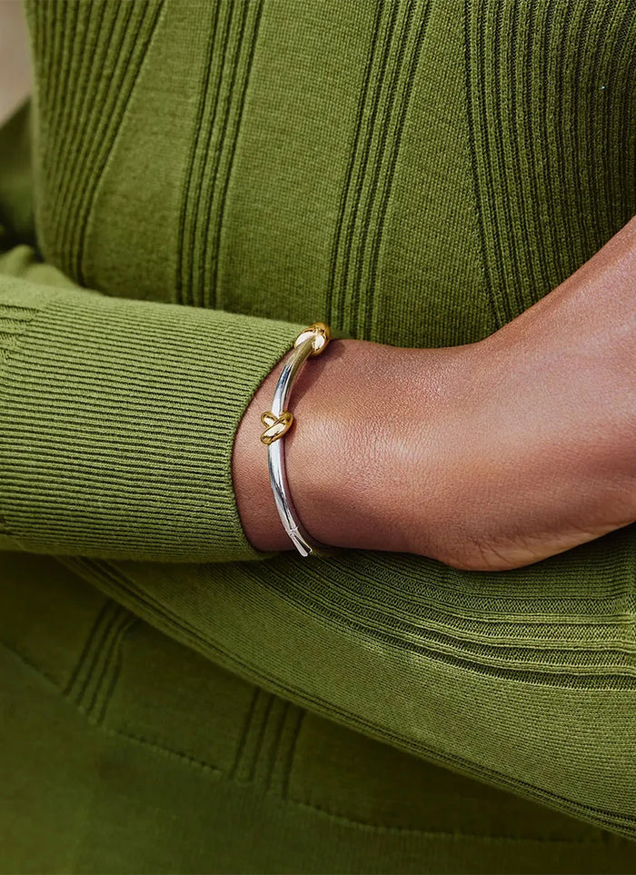 Missoma Lucy Williams Knot Hinged Bangle