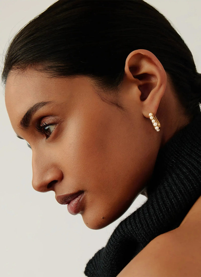 Missoma Pearl Wave Smallhoop Earrings