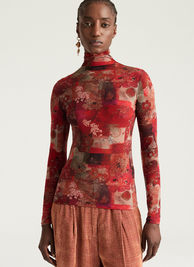 Momoni Ine Long Sleeve Top