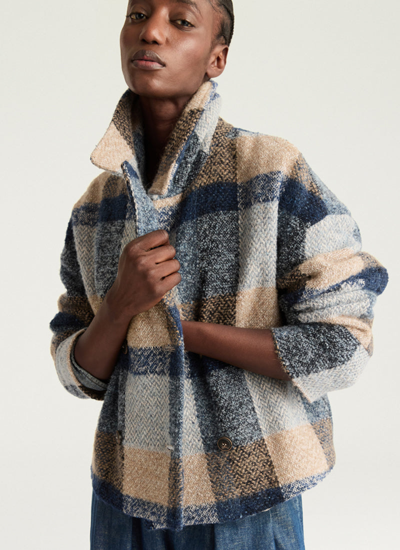 Momoni Kenpi Boucle Coat