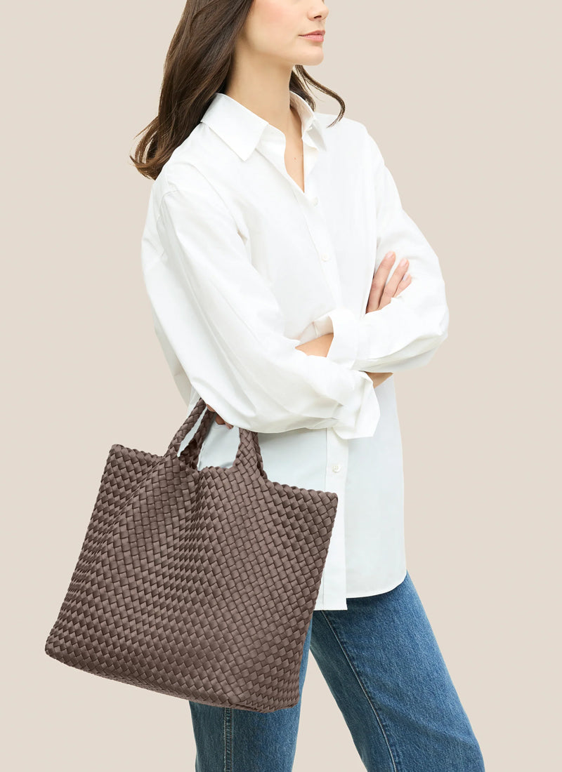バッグ NAGHEDI St. Barths Medium Tote Cashmere NAGHEDI - St. Barths Medium Tote in Cashmere – Bernstein & Gold