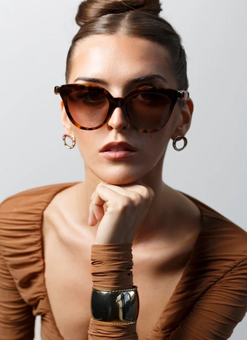Noble Gold Cuff