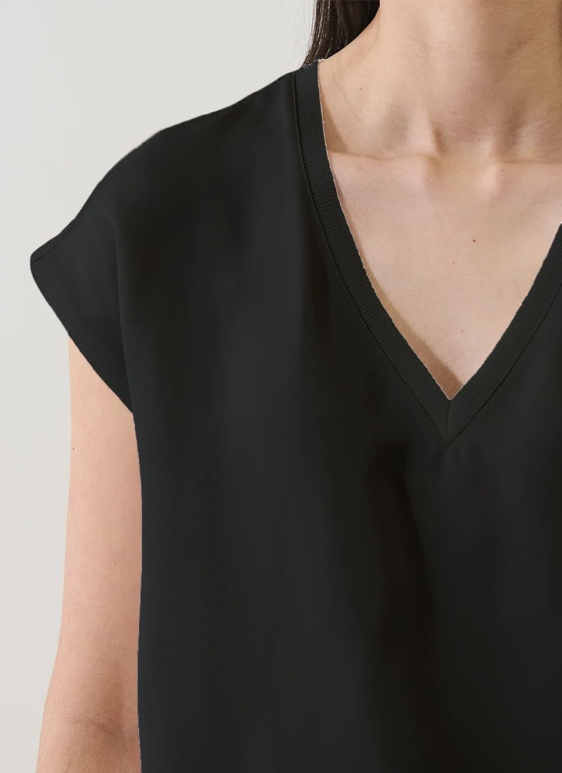 Patrick Assaraf Silk V Neck Dolman Tee