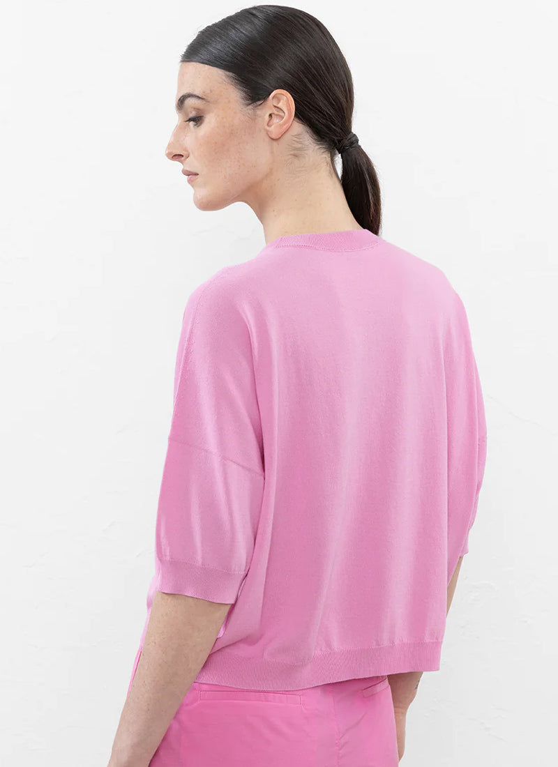 Short Sleeve Sweater with Brilliant Pocket Detail
